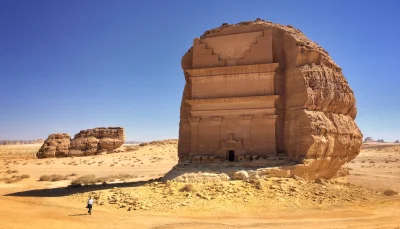 WezelGordyjski - #archeologia

Qasr-al Farid, znany jako "samotny zamek", stojący s...