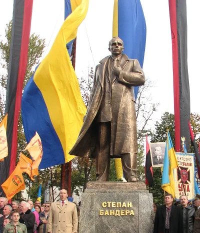 Kielek96 - To że na Ukrainie czci się takich ludzi jak Stepan Bandera to jest najwięk...