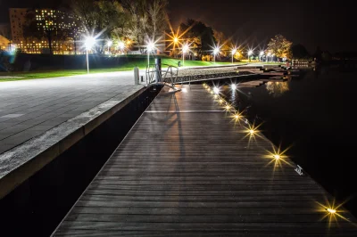 kanaah - Moja dzisiejsza nocna fotka z bulwaru politechniki.

Aby uzyskać gwiazdki ...