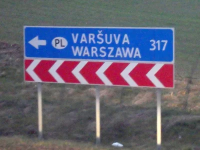 johanlaidoner - Litwa, drogowskaz do Polski. Od razu widać jak jest "Warszawa" po lit...