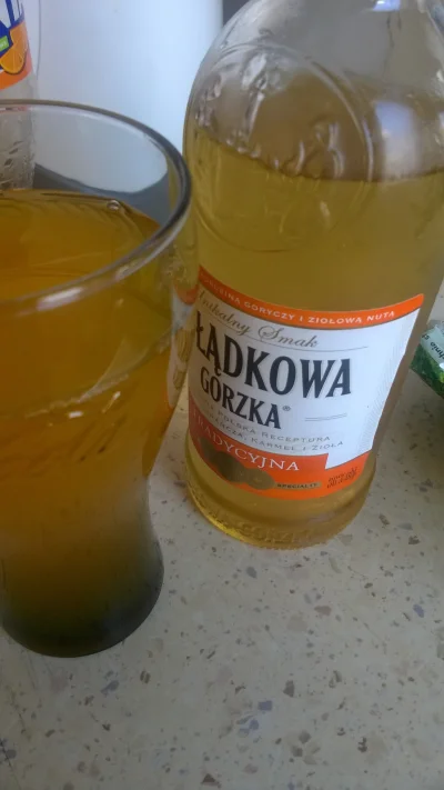 zolwik89 - @LudzkieScierwo: Polecam pic zimny alkohol ;)