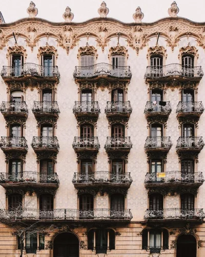 Castellano - Barcelona
zdjecie zrobione przez: Beyza M
#fotografia #cityporn #archi...