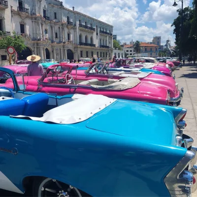 Ganja-Man - Miasto, które zatrzymało się w czasie - Havana. Kuba.
#podrozujzwykopem ...