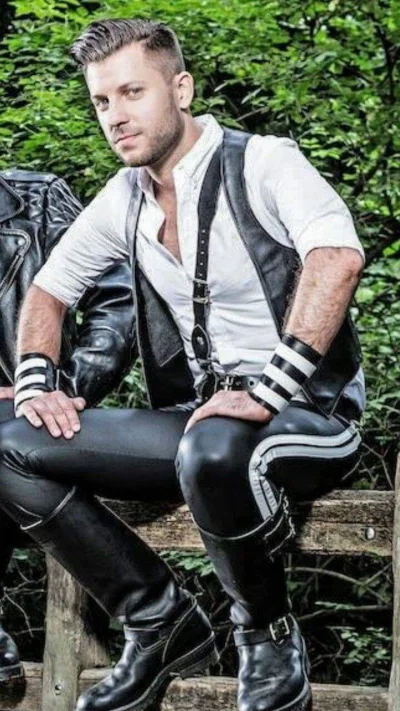 Lukardio - #mrleather #leathermen #ladnypan