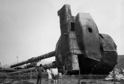 Cezetus - #2wojnaswiatowa #fotohistoria #militaria Wieża zniszczonego japońskiego pan...