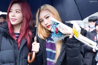 XKHYCCB2dX - #jiu #siyeon #dreamcatcher
#koreanka