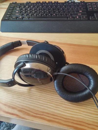 mlg20 - Witam. Mam problem ze słuchawkami, które kupiłem specjalnie do #csgo.Zostały ...