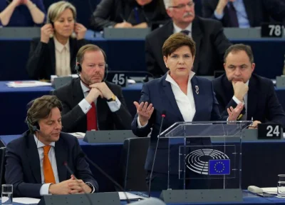 BaronAlvonPuciPusia - Premier Szydło mówiła w PE o "milionie uchodźców z Ukrainy". Sp...