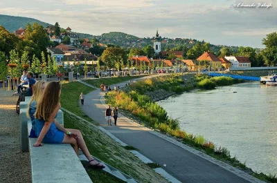 tytanos - Szentendre. Węgierska prowincja.

#azylboners #ladnapani #wegry