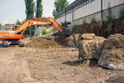 KapralWiaderny - Ruszyła rozbiórka popularnej "Stodoły". W miejsce wysłużonego lodowi...