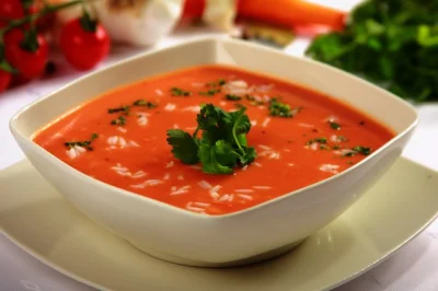 napewnonie_bordo - Pomidorowa jest królową zup tak, jak lew jest królem dżungli 
SPO...