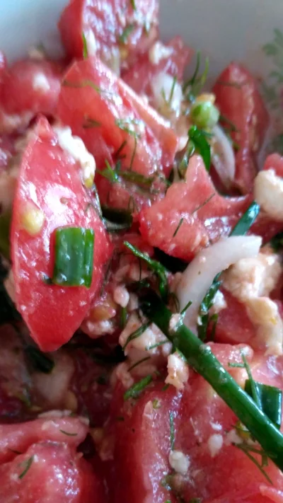 Oplyy - #pomidory #salatka #gotujzwykopem 
Najlepsze co można zrobić z pomidorami ( ...