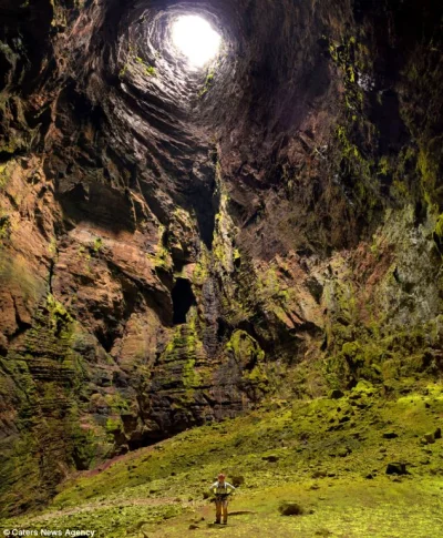 B4loco - Dno jaskini El Sótano de las Golondrinas – Meksyk

Jaskinia leży w głęboki...