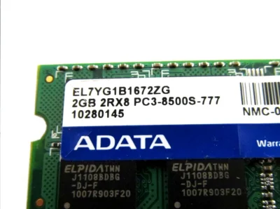 Adaslaw - Sprzedam:
4 GB (2 x 2 GB) RAM - DDR3 do notebooka.

Dokładnie są to dwie...