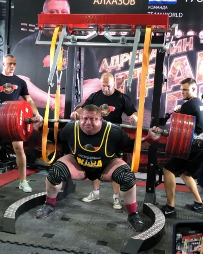 IntruderXXL - Największy siad RAW.... 525kg.... Oczywiście Vlad Alhazov w akcji :)

...