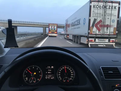 ZajawkaKipi - Polskie autostrady i #tiry na jednym obrazku: wyprzedzający 91 km/h, wy...