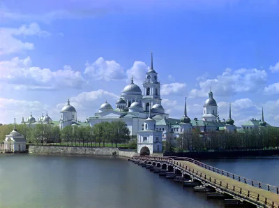 A.....i - Prawosławny klasztor w Rosji. BAAAAAAJKAAAA ◕‿◕ 



#rosja #klasztor #obraz...