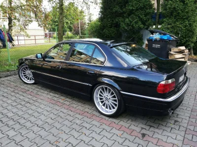 imargam_2137 - @Megasuper: BMW e38 1994, jedno z najładniejszych aut lat 90tych, do t...