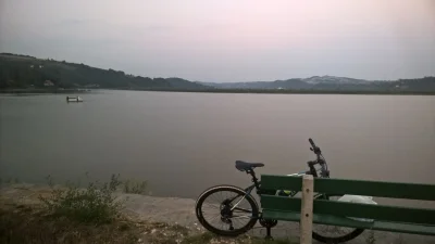 rasdel - #rower #jezioro #widoki

Jezioro Rożnowskie.