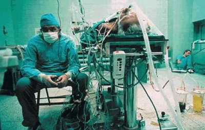 W.....a - 1985 – W Wojewódzkim Ośrodku Kardiochirurgii w Zabrzu zespół pod kierunkiem...
