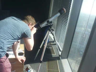 Theia - zrobiliśmy centrum obserwacyjne na 21. piętrze w Sky Tower i dostaliśmy ciast...