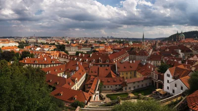 HulajDuszaToLipa - Latem zdarzyło mi się być w Pradze. Trochę pozwiedzałem i przy oka...