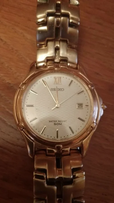 anolik - Mireczki z #watchboners nie wiecie przypadkiem ile może być warty ten zegare...