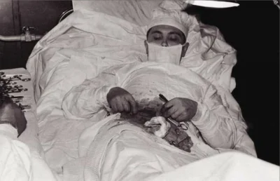 siwymaka - Chirurg, który przeprowadził operację na sobie.



Leonid Rogozov, bo tak ...