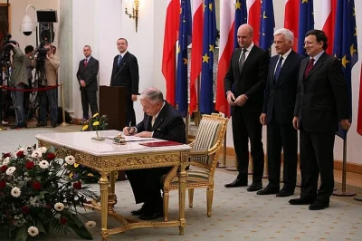 maluminse - na marginesie: #prezydent #kaczynski ratyfikował (w końcu, po 528 dniach ...