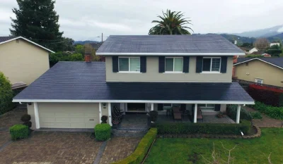 anon-anon - Dach solarny od Tesli. 9,9kW (~połowa dachu dachówki słoneczne, reszta at...