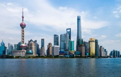 invtraveler - Ja tu tylko wstawie zdjęcie Szanghaju z 2016 roku:
Ten najwyzśży budyn...