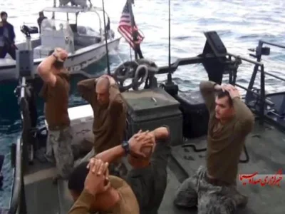 NadiaFrance - Żołnierze amerykańscy z jednego z dwóch statków, które przechwycił Iran...