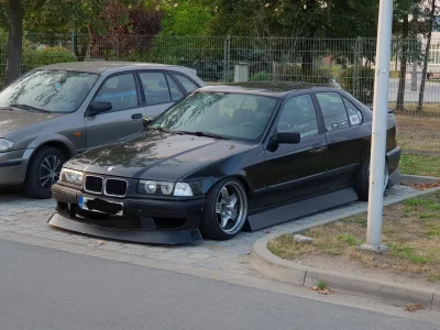 cibronka - To zabezpieczenie przed kradzieżą?


#tuning #bmw #motoryzacja