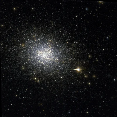 d.....4 - NGC 121

#kosmos #dobranoc #astronomia #conocjednagalaktyka