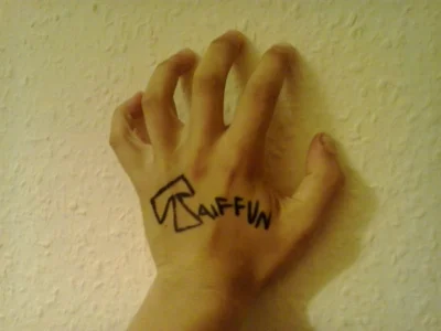 Taiffun - Dzięki @gorzka, bawiłem się przednio próbując z czołem, paznokciem, piecząt...