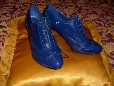 laffvintage - #moda #szafiarki #buty sprzedam. r.40 ^^ jak któraś chętna to wołać!