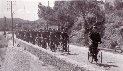 afc85 - @binio36901: Uczestnicy wyścigu Tour de France, 1940r