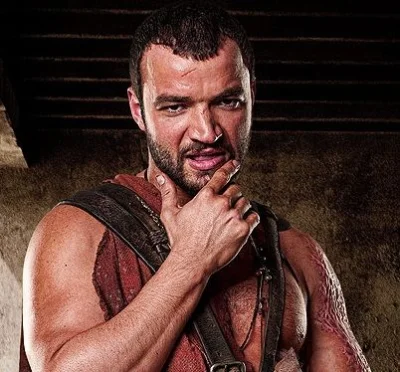 d.....o - #seriale #spartacus 

Plusujcie Ashura - największego cwaniaczka w Kapui