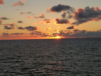 regis091 - Wczorajszy zachód słońca na Morzu Północnym

#pracbaza