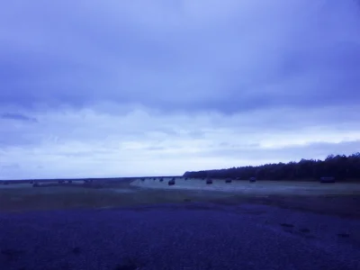 L.....a - Była równo północ na Islandii jak robiłam zdjęcie. Ostatnio jest bardzo nie...