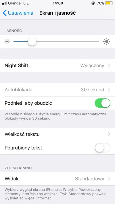 SCHODOV - Gdzie znaleźć teraz żeby mi nie robiło automatycznej jasności? #ios #iphone