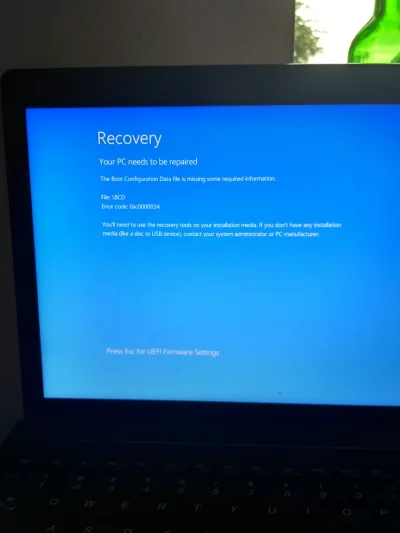 dzikijezuszlasu - Mirki co się stało z moim komputerem? Nie znam się na #komputery i ...