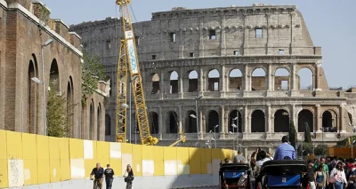 IMPERIUMROMANUM - KOLOSEUM ODZYSKUJE DAWNY BLASK

Symbol Rzymu – Koloseum – po trze...