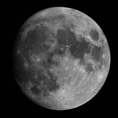namrab - 36-megapikselowy Księżyc, fortka z balkonu w bloku.

#namrabcontent <- zap...