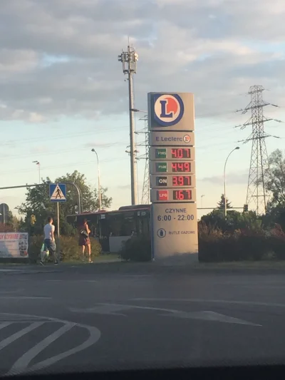 Arcziii - Szanuje za ceny #benzyna #cenypaliw #rzeszow 
Ciekawe jak z jakością ( ͡° ͜...
