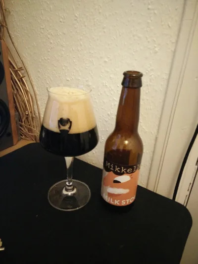 cecop - I jedno z wczoraj ( ͡° ͜ʖ ͡°)

Mikkeller Milk Stout 6.00% ABV

Butelka 33...