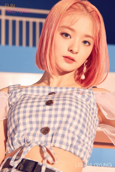 XKHYCCB2dX - #nagyung #fromis9 
#koreanka