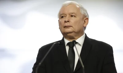 a.....a - > "Moja wizja jest warta poświęcania gospodarki" 

J. Kaczyński 

Weźci...