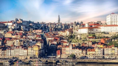 Breakplan - Mironki! 

Jedno z najbardziej malowniczych miast Portugalii, stolica c...