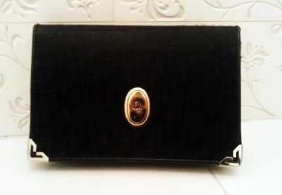 carinacoma - Dostałam od Babci absolutnie niesamowity prezent. Torebkę i portfel Dior...